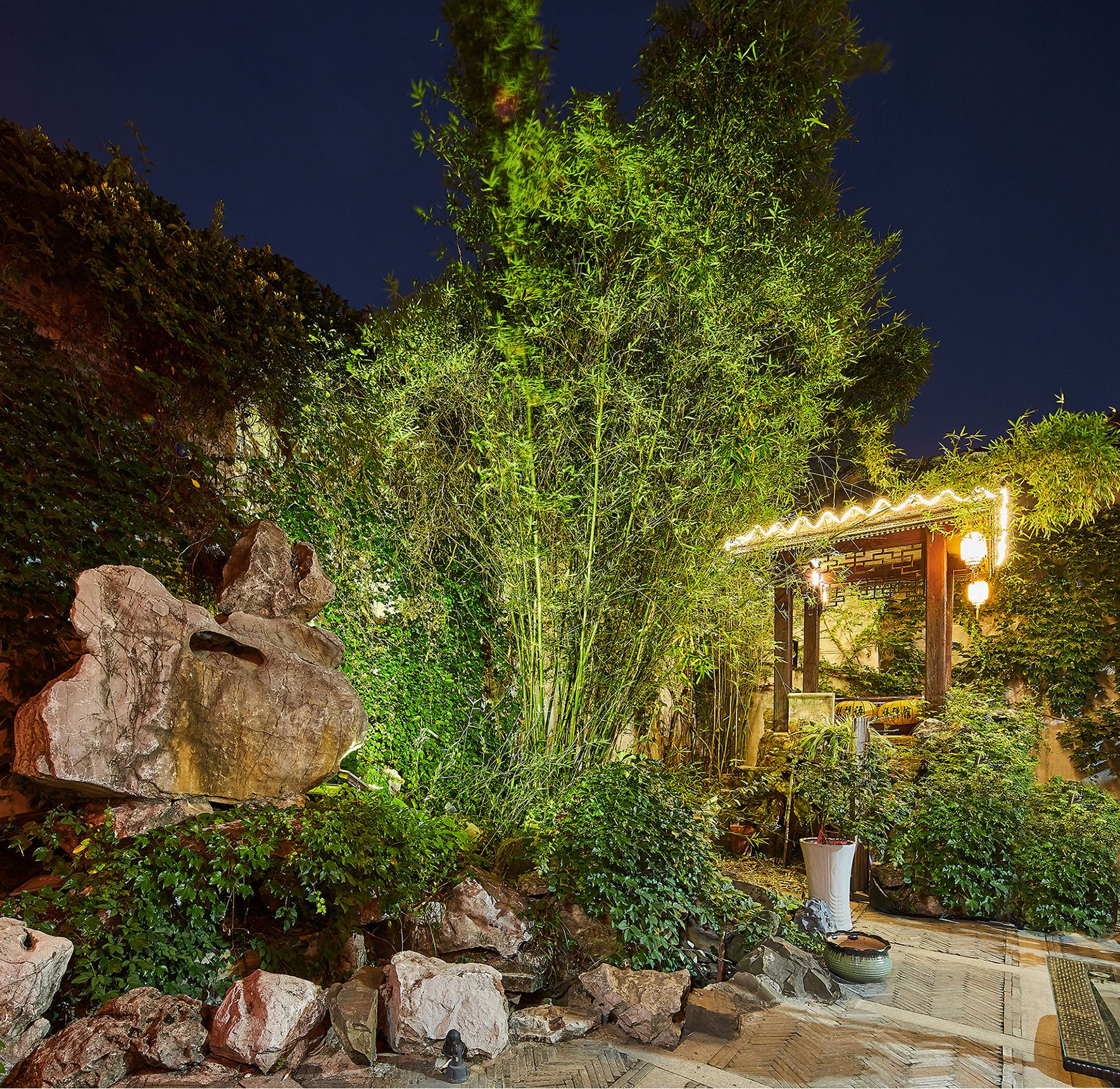 Yiman Hotel (Suzhou Guanqianjie Pingjiang Road Scenic Area)Over view