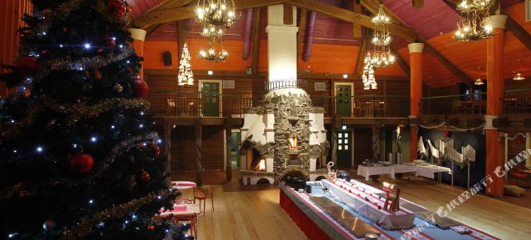 卡克斯劳特恩度假村(Kakslauttanen Arctic Resort - Igloos and Chalets)图片
