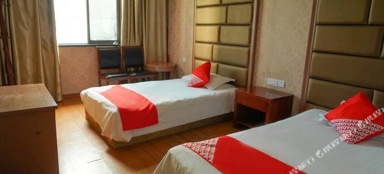 OYO衢州振兴宾馆图片