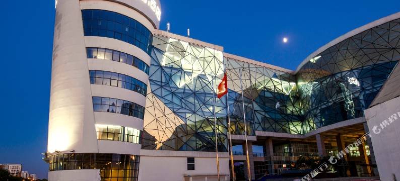 东伍·拾捌酒店(天津市滨海国际机场肿瘤医院空港医院店)图片