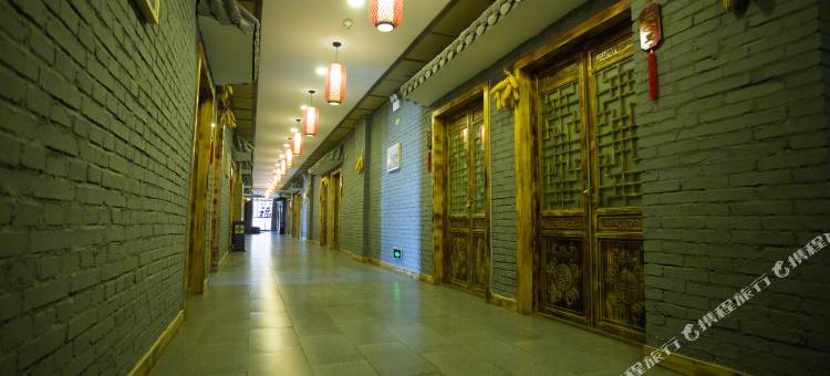 西北民俗主题客栈(张掖国家湿地公园店)图片