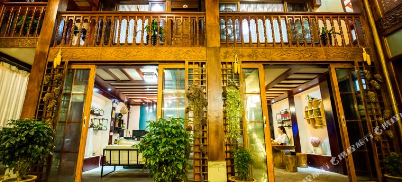 腾冲银杏雅居客栈图片