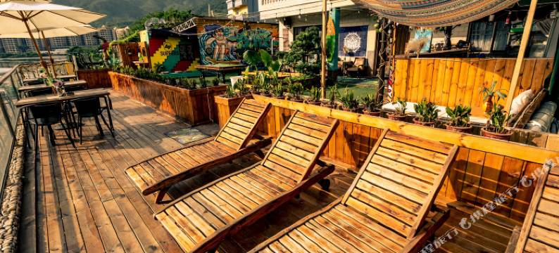 深圳东涌时间与海客栈图片