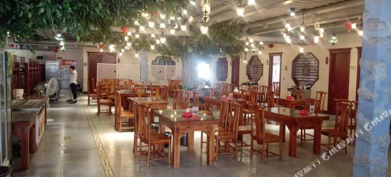 新野东岳宾馆图片