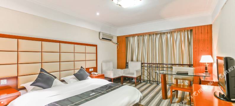 OYO聚贤大酒店(合肥和平路安纺总厂店)图片