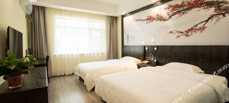 东方1956文化酒店(北京马各庄饶乐府地铁站店)图片