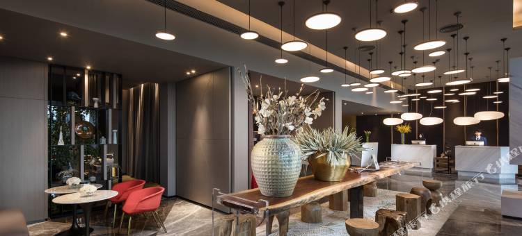 扬州东高铁站美居酒店(京杭大运河店)图片