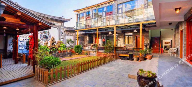 大理九只猫驿站图片