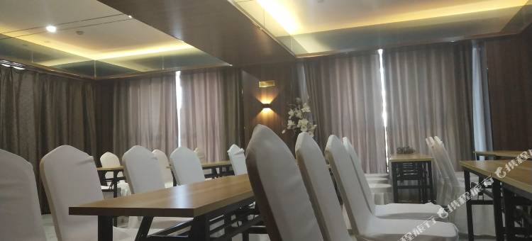 Q加·霍廷酒店(西宁万达广场店)图片