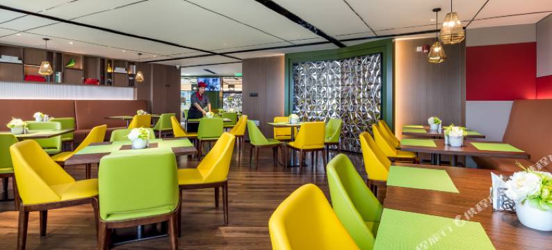 北京大兴世界之花希尔顿欢朋酒店图片