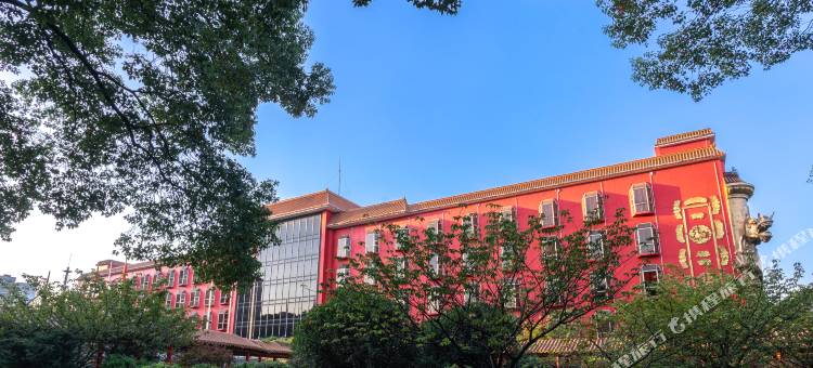 上善花园酒店(武汉体育学院地铁站店)图片