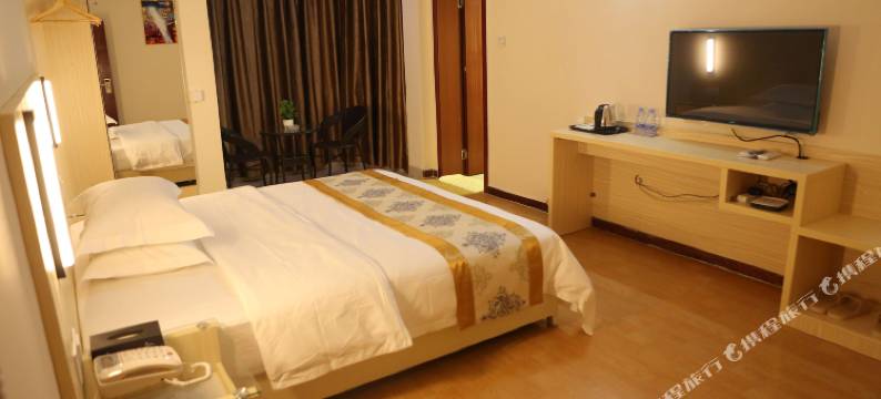 百汇商务宾馆(田东高铁站店)图片