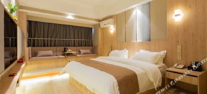 武汉戴森凯恩酒店(光谷步行街店)图片