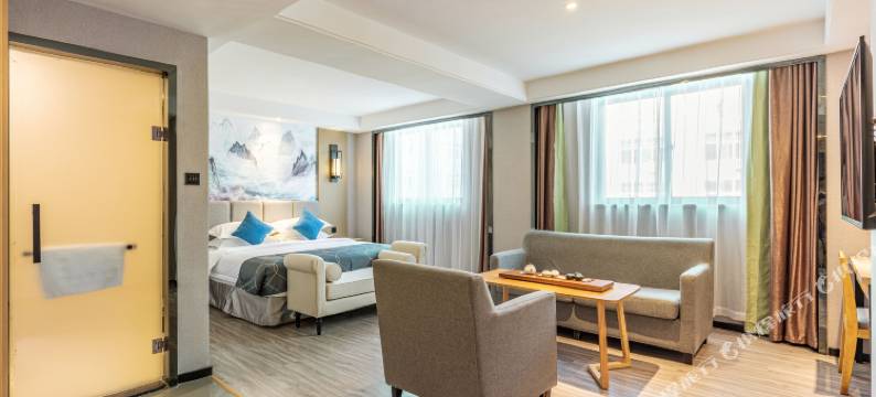 颐璟凯乐酒店(泉州中骏广场云谷建材城店)图片