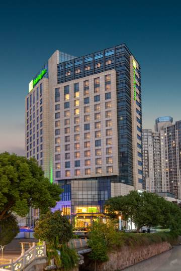 太仓华旭假日酒店图片