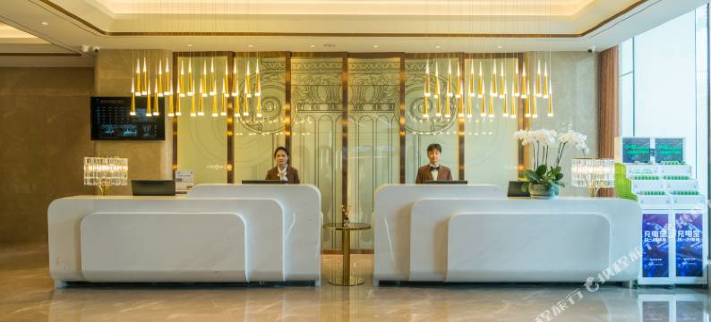 裕阳国际酒店(武汉黄鹤楼中南路地铁站店)图片