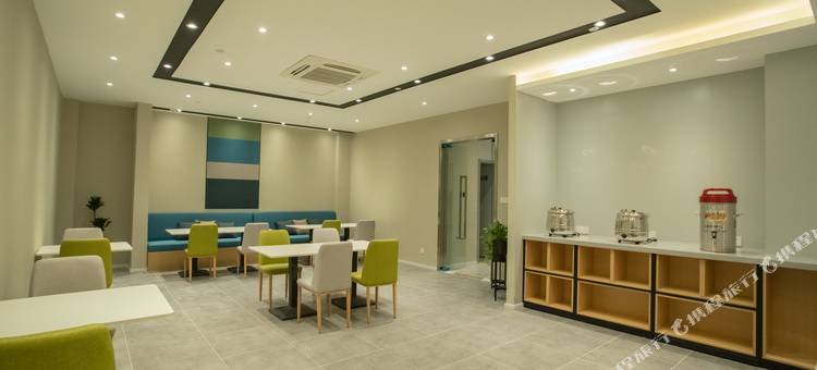 如家睿柏·云酒店(句容仙林大道恒大雅苑店)图片