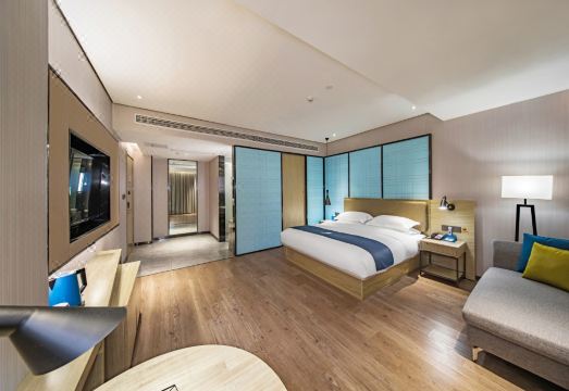 Echarm Hotel Hotel Overview