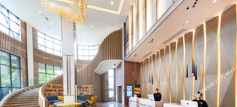 广州番禺市桥东环路亚朵酒店图片