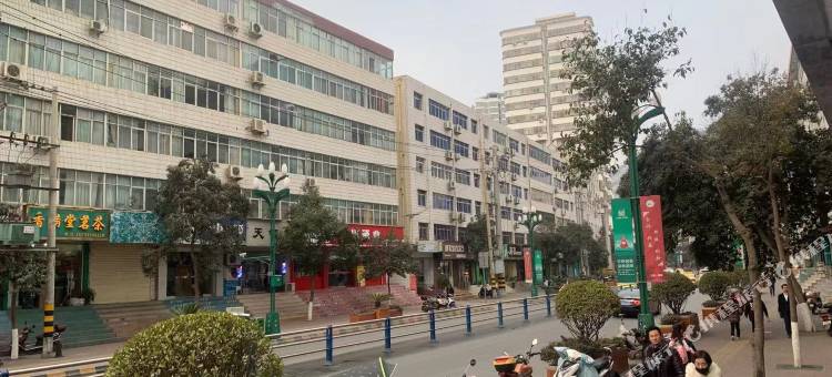 陇南泊晶酒店图片