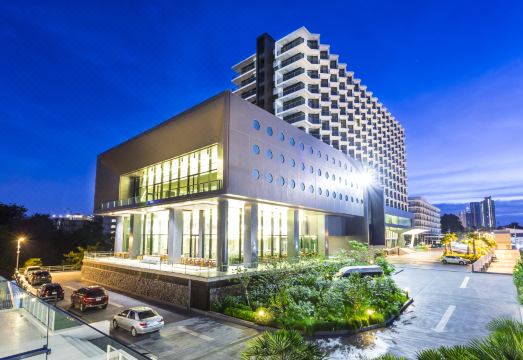 Tsix5 Phenomenal Hotel PattayaHotel Overview