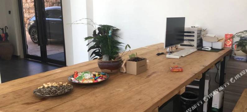 抚仙湖若见既见民宿图片