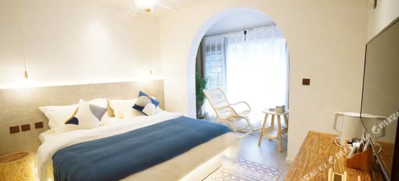 一也精品民宿(凤凰古城店)图片