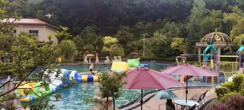 雷山德丰凯隆温泉酒店图片