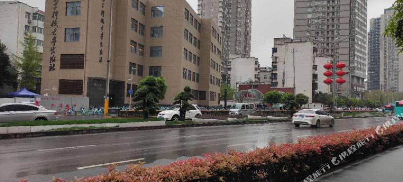 汉庭酒店(西安太白南路地铁站店)图片