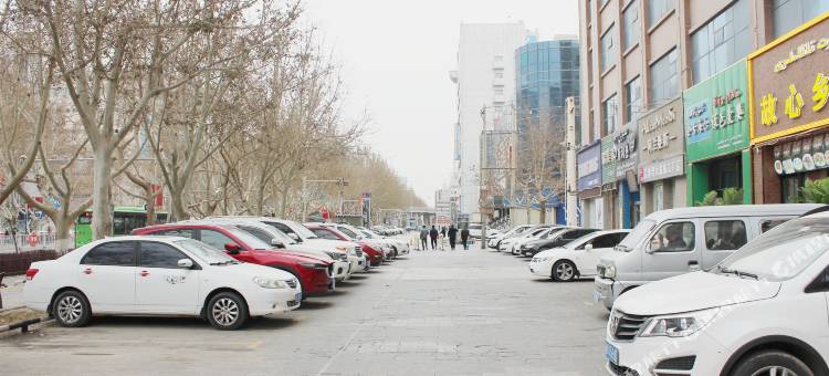 阿克苏名豪商务宾馆(世纪广场店)图片