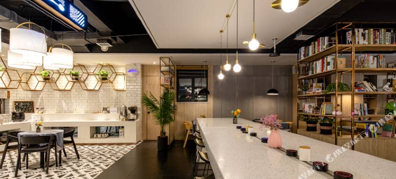 QININ HOTEL沁住酒店(西安唐都医院纺织城地铁站店)图片