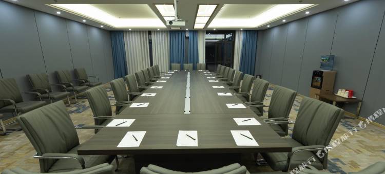 中和源循化国际饭店图片