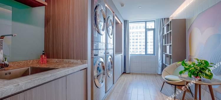 桔子酒店(长沙五一广场袁家岭地铁站店)图片