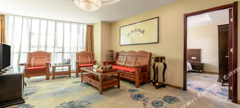 坤逸精品酒店(天水龙园高铁南站店)图片