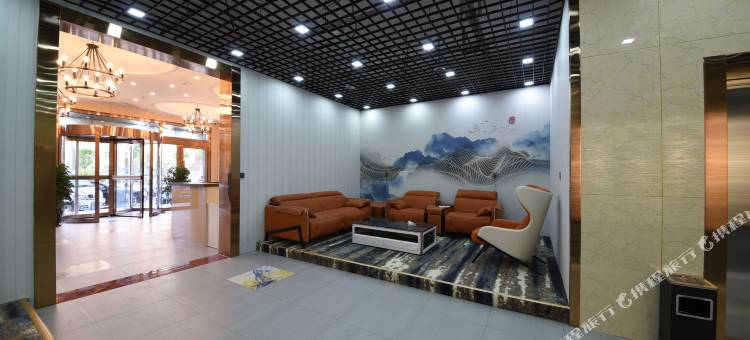 都市118酒店(赤峰高铁站店)图片