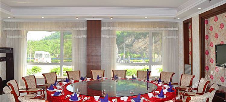 承德兴隆溶洞酒店图片