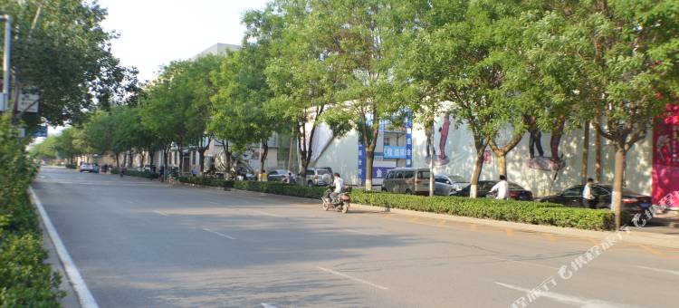 幸福酒店(石家庄医科大学体育场地铁站店)图片