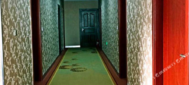 布尔津禄苑酒店图片