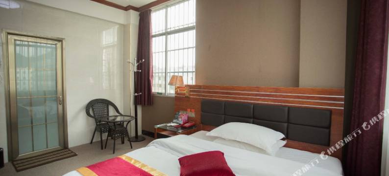 桂苹果连锁酒店(平果文化公园店)图片