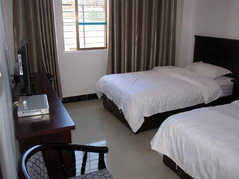 龙渊宾馆(儋州中兴大街汽车站店)