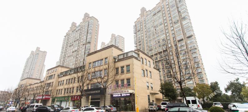 短租宾馆(常熟世贸店)图片