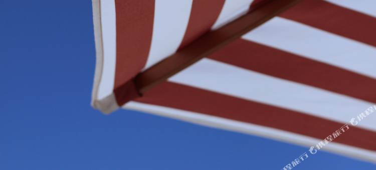 阳西沙扒湾观海小屋图片