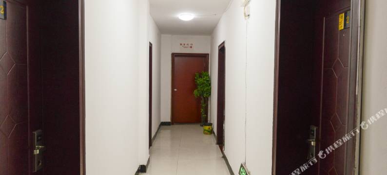 乐平忆馨商务宾馆图片