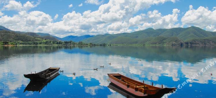 泸沽湖海境酒店图片
