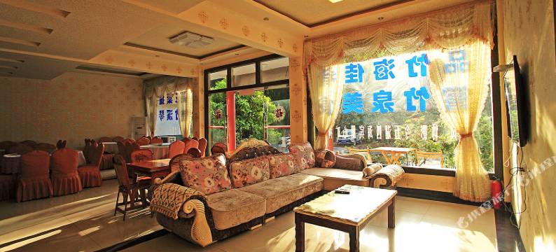 蜀南竹海竹泉人家图片