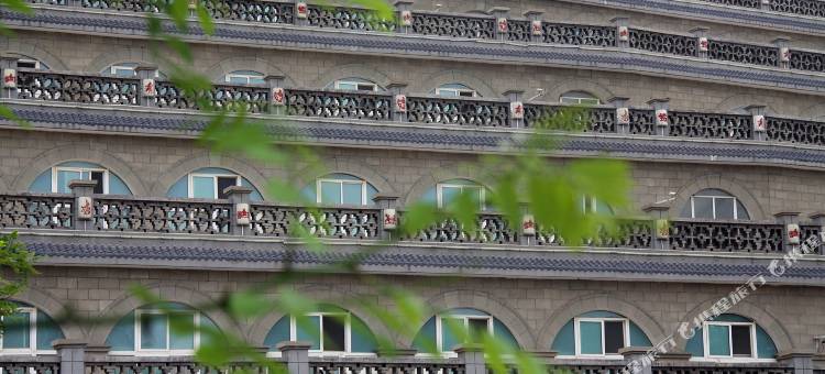 窑苑假日酒店(延安大学杨家岭店)图片