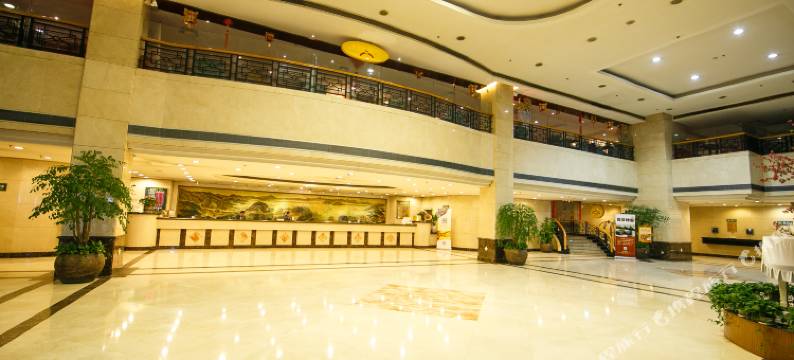 浙江铁道大厦城市广场大酒店(城站地铁站店)图片