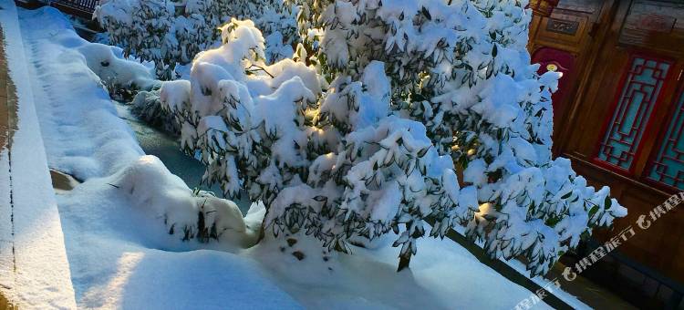 峨眉山半山居四合院图片