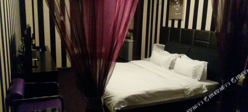 洛阳IM电竞主题酒店式公寓图片