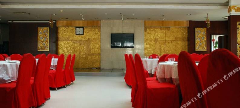 福顺天天大酒店(牡丹江高铁万达店)图片